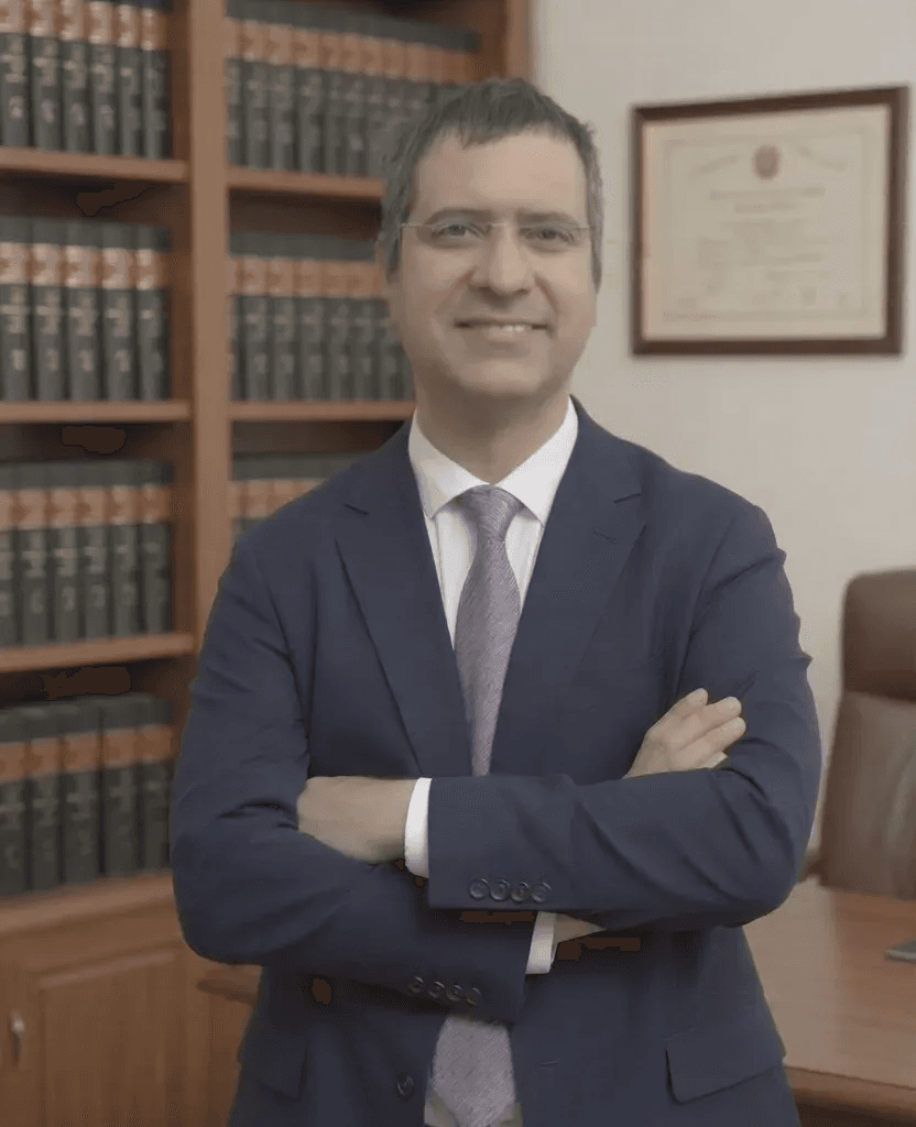 Dr. Alejandro Spezzi, abogado